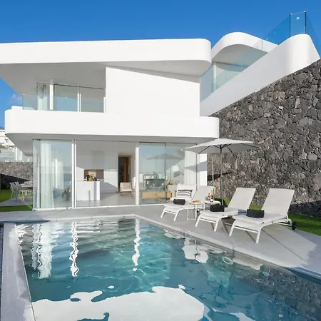 Villa Infinity